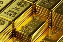 Gold smashes through $2,500 for the first time
